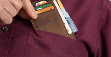 How Credit Card Interest Works: A Complete Guide to Calculations and Avoidance Strategies