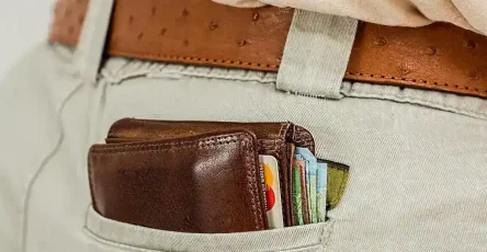 How to Choose a Balance Transfer Credit Card to Pay Off Debt